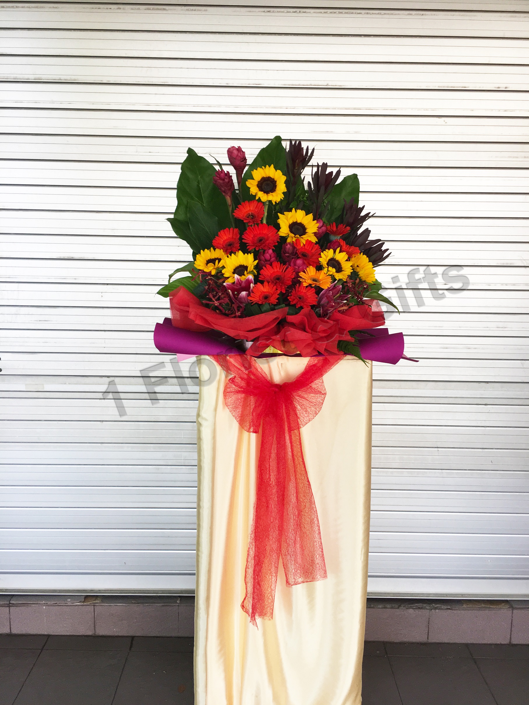Buy Congratulatory Flower Stand