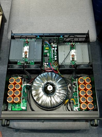 Main công suất 3 kênh chạy mạch class AB, cục đẩy công suất nhập khẩu China, cục đẩy công suất nguồn xuyến, nguồn xung 2021