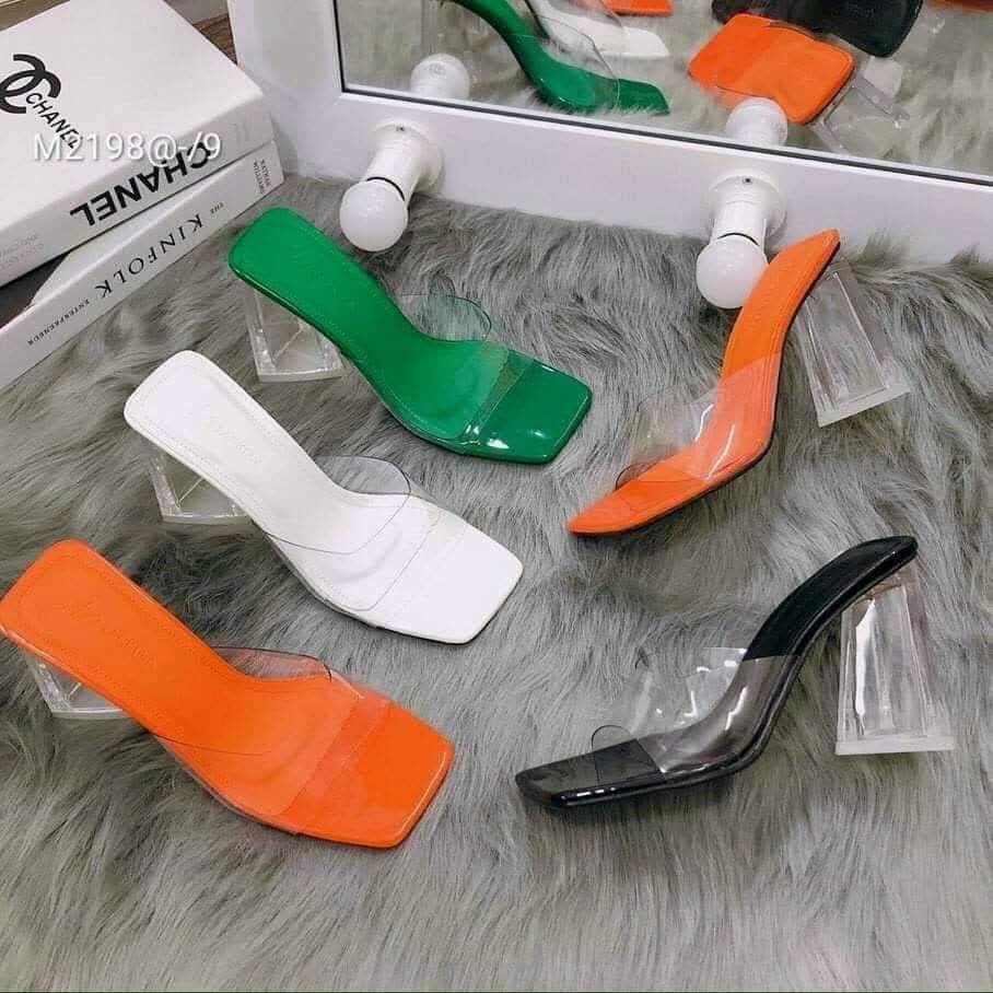 Dép Guốc cao gót tam giác đế trong suốt , quai ngang trong Shop Ammy