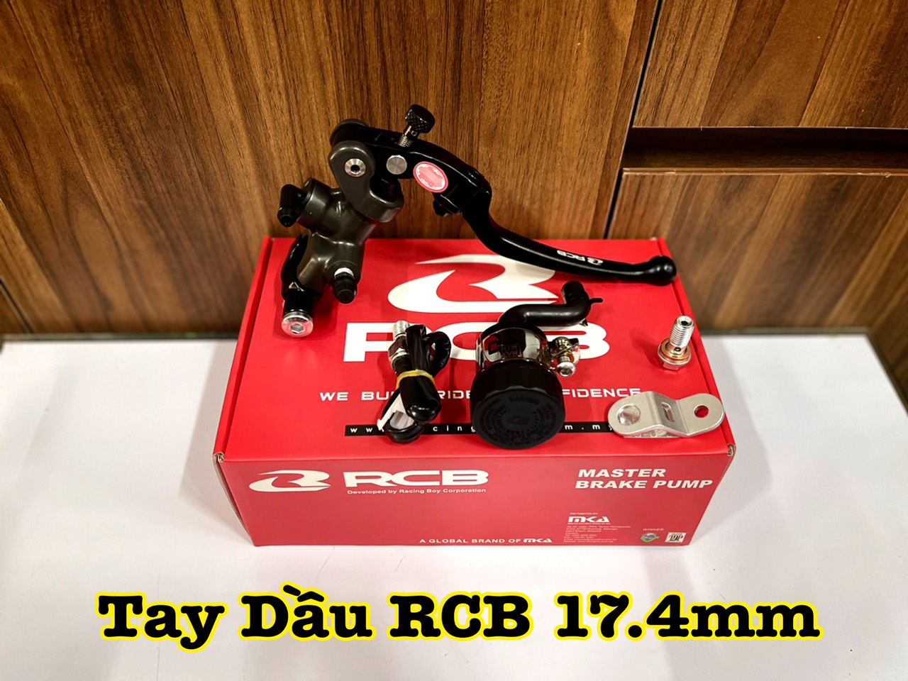 Tay dầu phải rcb 17.4mm