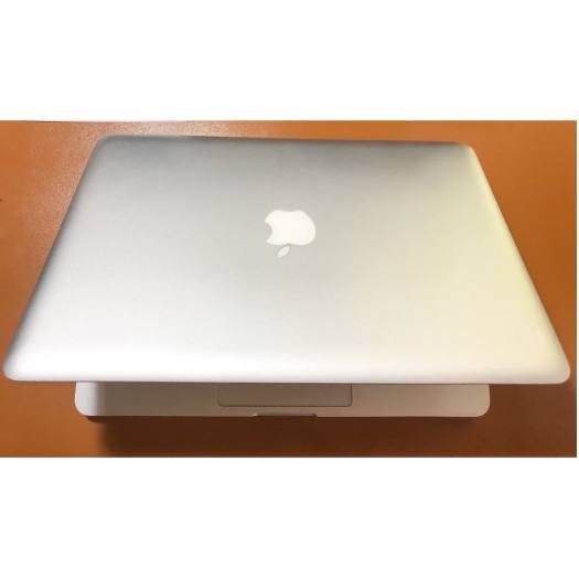 Macbook Pro Vỏ Nhôm mid 2010 8Gb Ram, SSD 128Gb , Logo+phím led Cực Đẹp Sang Chảnh