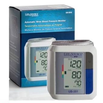 Máy đo huyết áp cổ tay tự động AND Nhật Bản