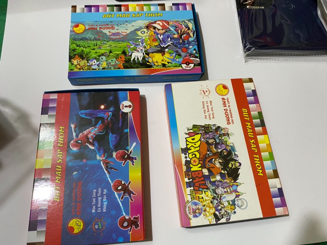 Bút sáp 12 màu thơm Ánh Dương