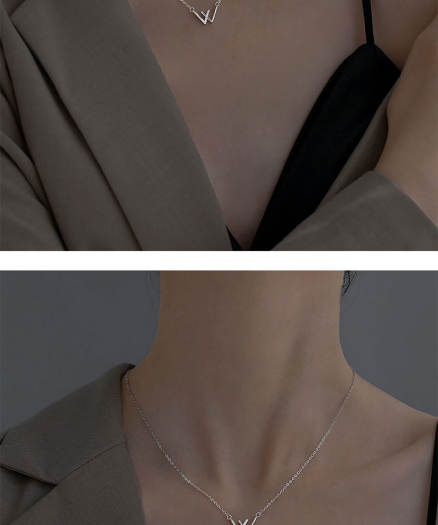 Dây chuyền S925 cao cấp hình chữ W đơn giản nhẹ nhàng, nữ tính