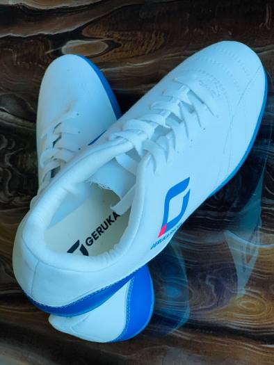 Giày vải (Đế Xanh đế đỏ) đá bóng nam giày đá bóng GIÀY GERUKA VIỆT NAM