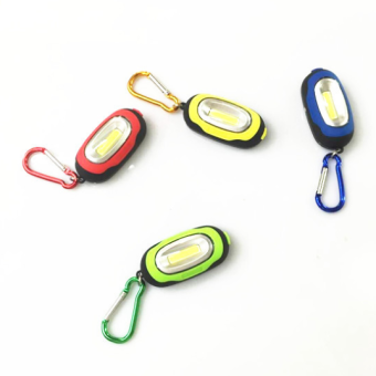 ĐÈN PIN SIÊU SÁNG MÓC KHÓA TẶNG KÈM 2 PIN ĐỒNG HỒ GẮN SẴN MÓC KHÓA ĐÈN PIN SIÊU SÁNG  CÓ NAM CHÂM.