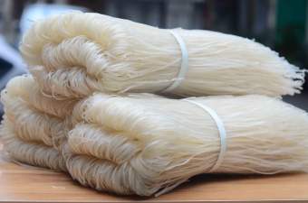 Mì gạo sợi phở, hủ tiếu khô, làm từ gạo quê thơm ngon (1kg)