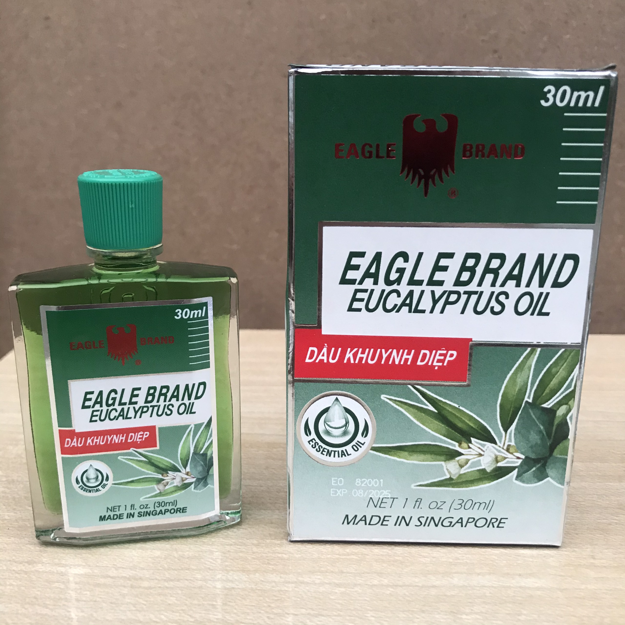 Dầu khuynh diệp con ó singapore 30ml
