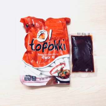 COMBO 1KG BÁNH GẠO HÀN QUỐC KÈM 200GR SỐT