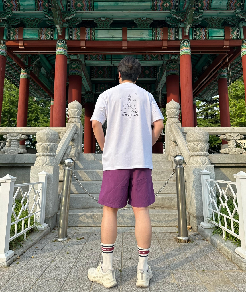 THE NORTH FACE Seoul T Shirt · v5