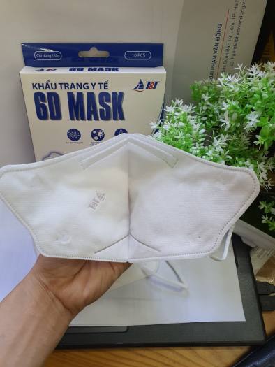 Hộp 10 chiếc khẩu trang 6D mask (đeo thoáng và êm)