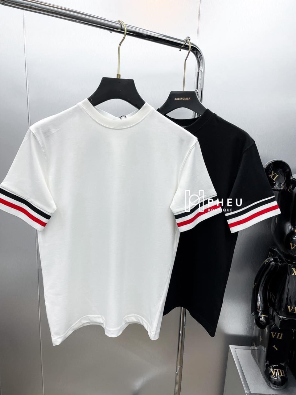 Áo thun tròn viền 3 sọc chéo quốc dân, áo thun polo nam nữ form rộng unisex