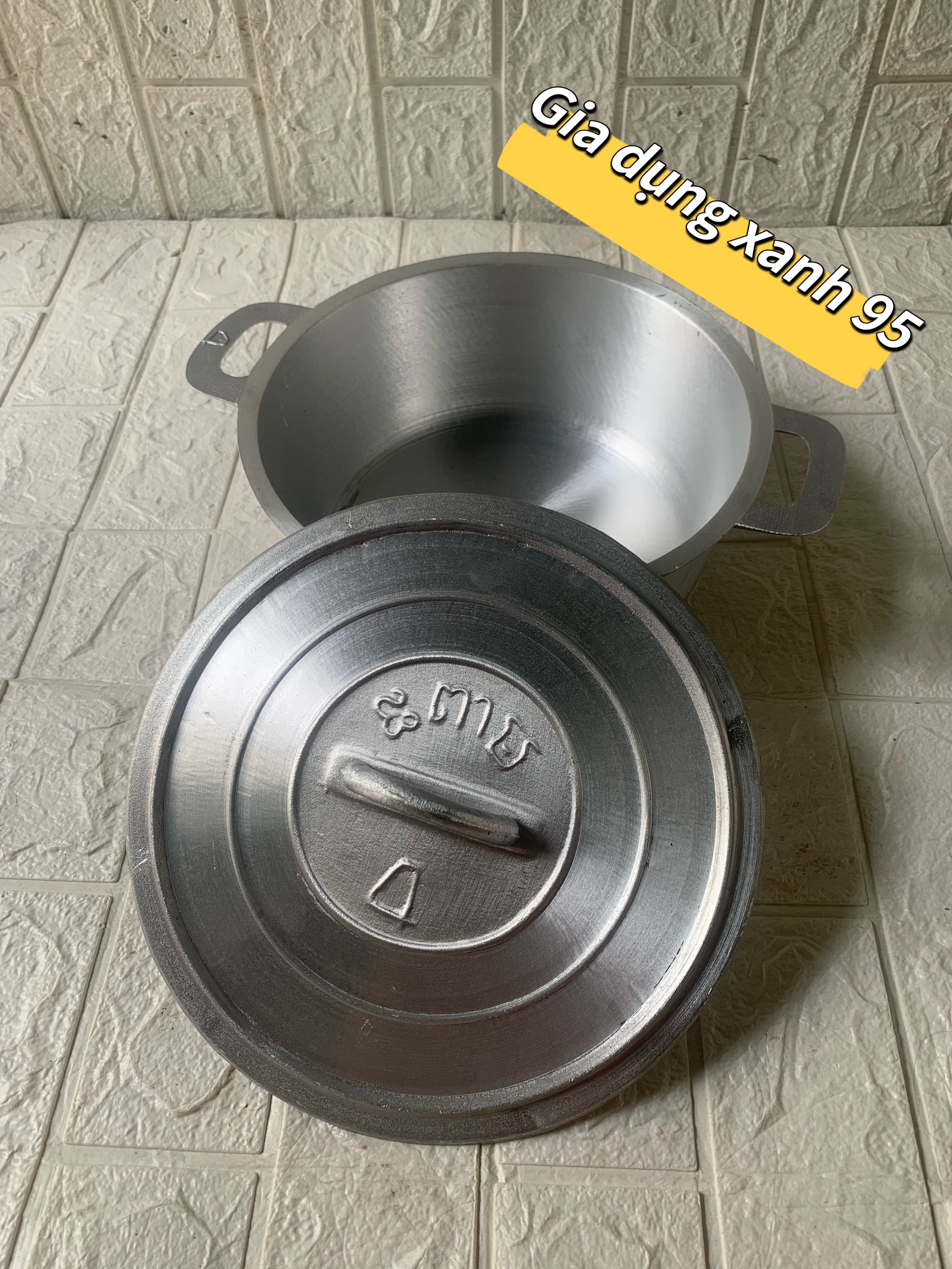 Nồi gang miên đúc 24cm hàng cao cấp nguyên chất 100%