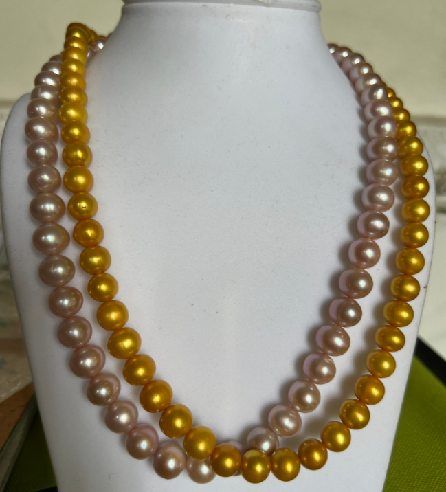 HCM-BẢN VIP-Bộ 2 vòng cổ ngọc trai thật nước ngọt 12 LY màu Vàng -màu tím tuyệt đẹp,hàng shop gia công.