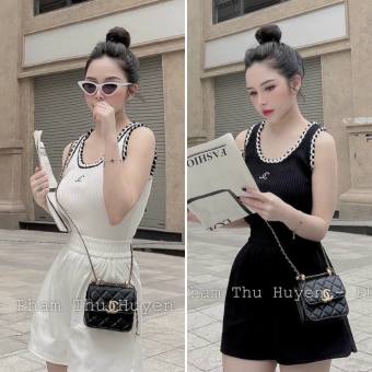 Áo len mongtoghi ba lỗ viền sóng thêu CN