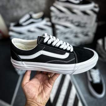 Giày Sneaker  Vans Vault Og Old Skool Lx Black/True White