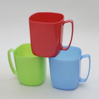 Cốc nhựa vuông Việt Nhật - cốc nhựa giá rẻ