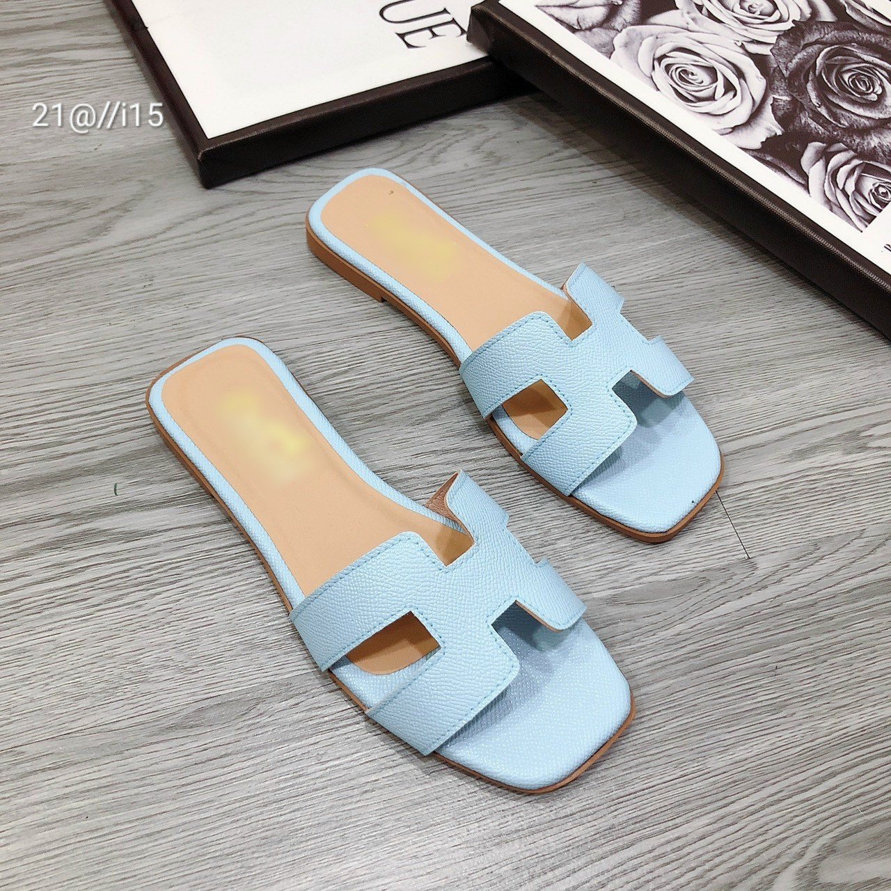 Dép quai ngang nữ có size lớn 35-42