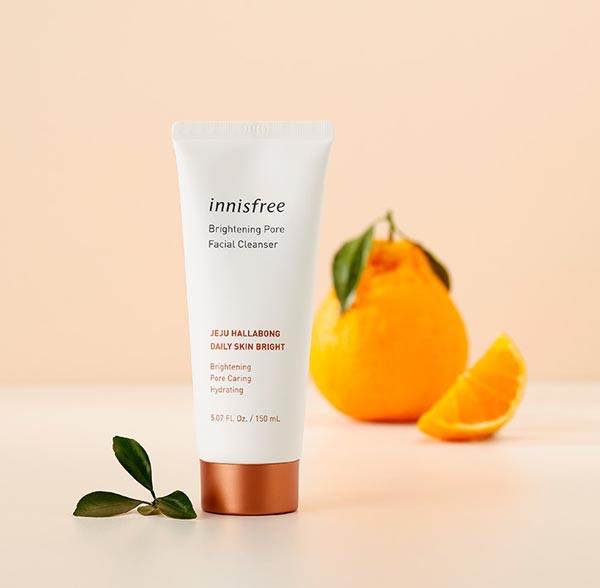 Sữa Rửa Mặt Dưỡng Trắng Da Từ Vỏ Quýt Innisfree Brightening Pore Facial Cleanser 150ml