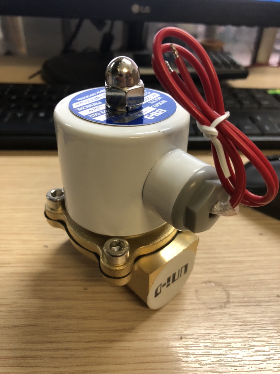 Van điện từ đồng phi 21-27-34-42-48-60mm - 220v ( luôn đóng)