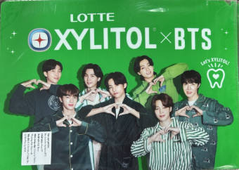 Bìa lá Lotte Xylitol x BTS