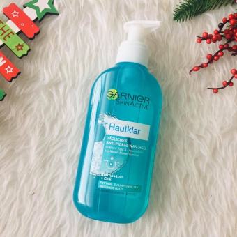 Sữa rửa mặt cho da dầu mụn Garnier Hautklar Tägliches Anti-Pickel Wasch Gel 200ml