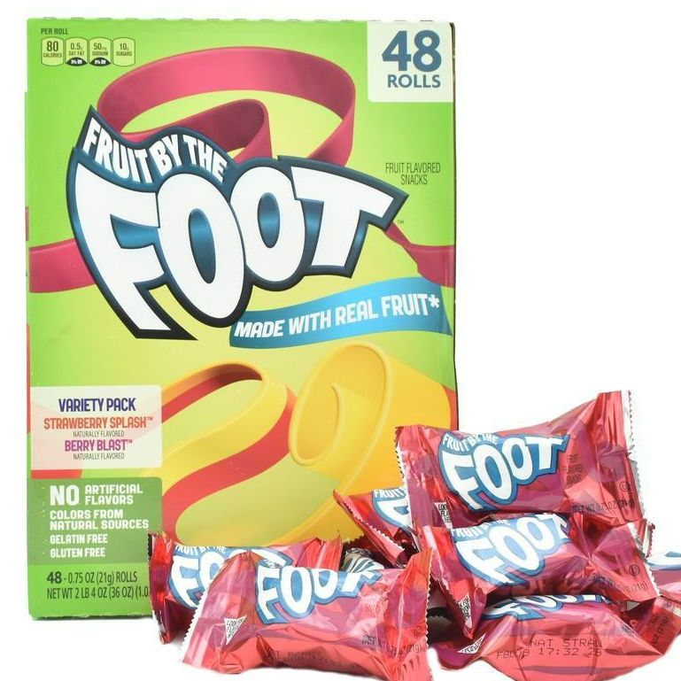 Kẹo dẻo trái cây cuộn fruit by the foot của mỹ hương berry và strawberry trọng lượng 21gr/cuộn