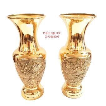 Đôi lọ hoa Lục Bình Mai Đào bằng đồng cao 25 cm màu vàng sáng bóng