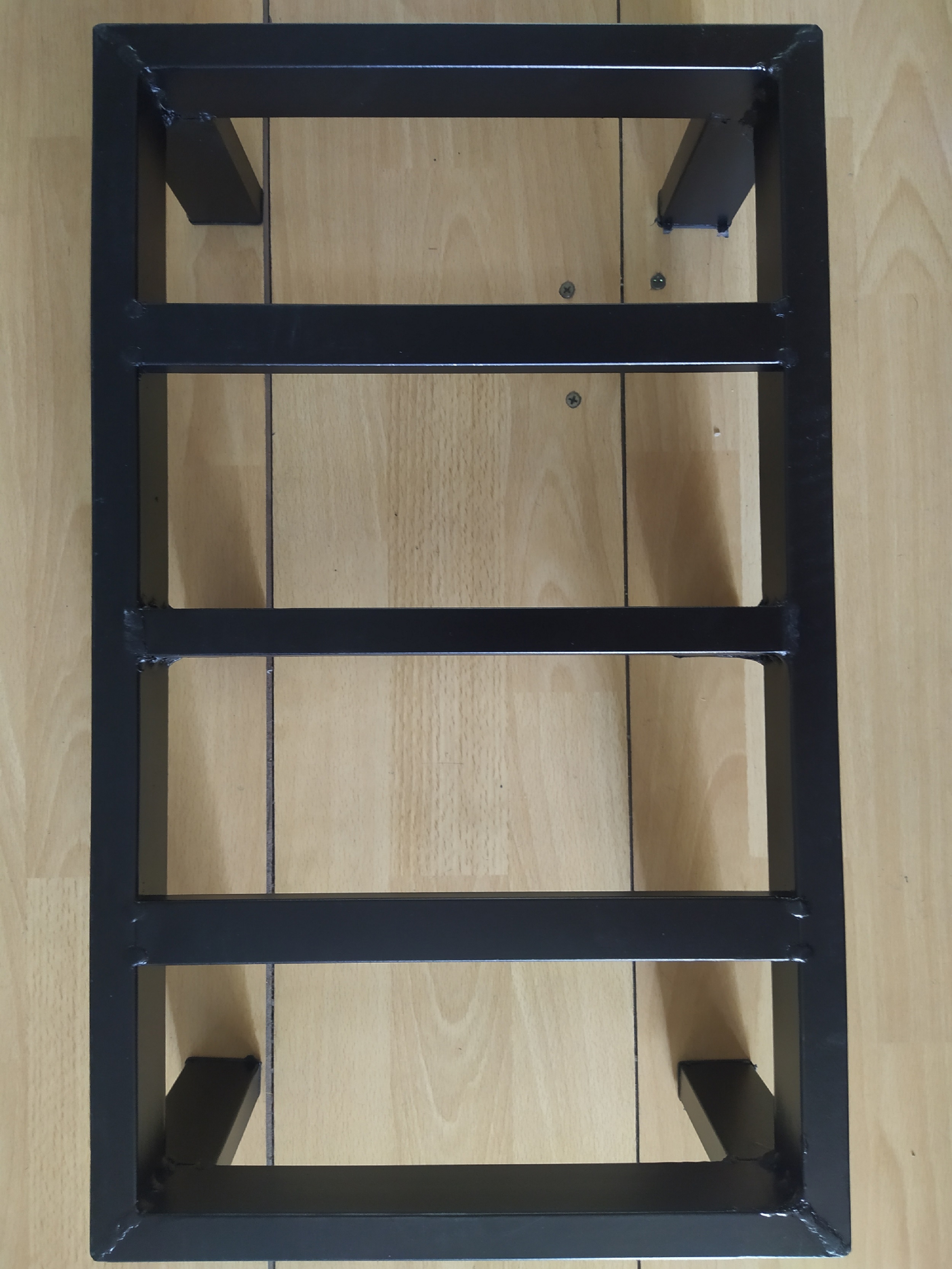 Đế Lót Chậu Cây Đa Năng(Kích Thước 30X50 Có Chân)