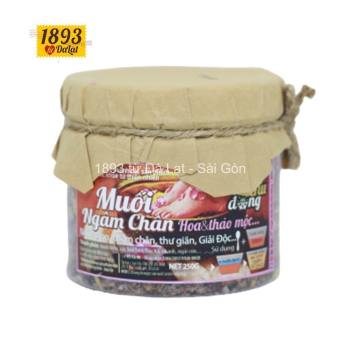 Muối ngâm chân HOATHẢO DƯỢC BẠC HÀ Đà Lạt  giảm nhức mỏi (dùng được 40-50 lần)