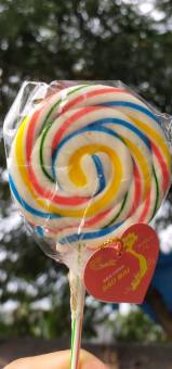 KẸO MÚT NHIỀU MÀU SẮC THƠM NGON (20 CÂY) QUÀ TẶNG THIẾU NHI