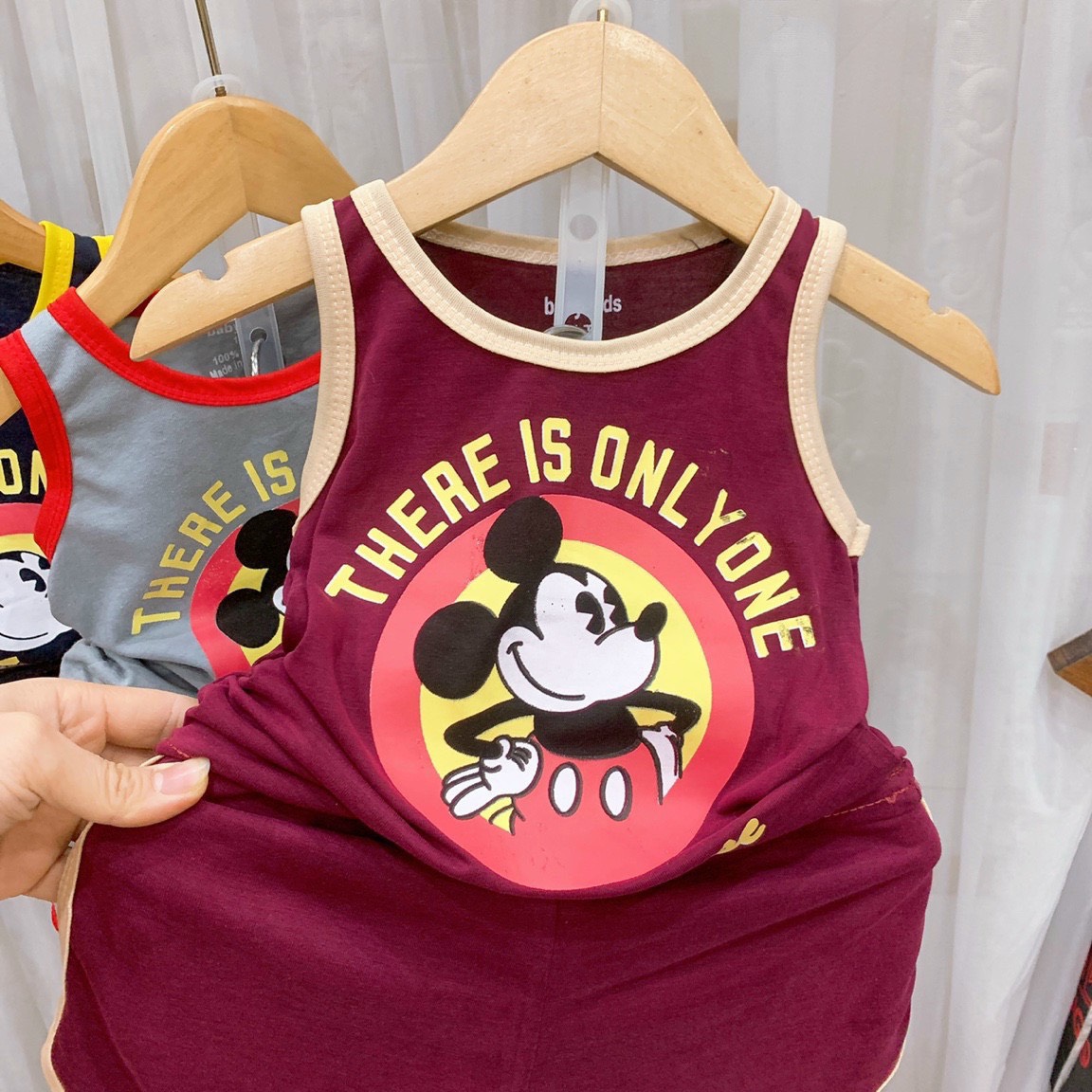 Combo ngẫu nhiên 2 bộ quần áo 3 lỗ trẻ em 7-18kg dành cho cả bé trai và bé gái mẫu Mickey