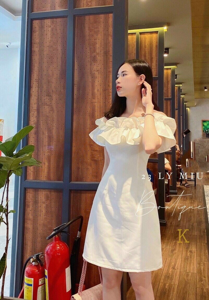 Đầm beo trễ vai trắng tinh khôi cực kì đáng yêu thích hợp đi dạo