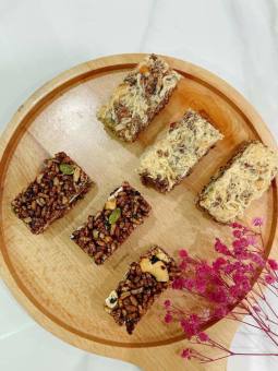 Bánh Thanh Cơm Gạo Lứt Sấy Ngũ Cốc HerbSlim Chính Hãng, Gạo Lứt Chà Bông, Gạo Lứt Rong Biển 250gram