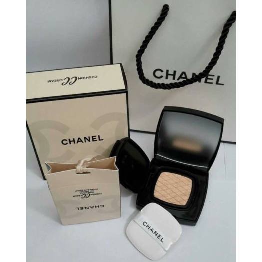 Phấn Nước Chanel Vitalumière Glow Luminous Touch Foundation Hydration And  Comfort SPF15
