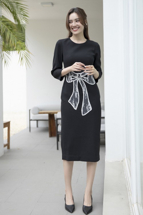 Đầm đen nữ phối nơ ren sixdo