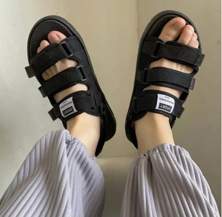 Giày sandal nam nữ unisex 3 quai. Quai hậu rời biến thành dép lê. Size từ 36 đến 43.