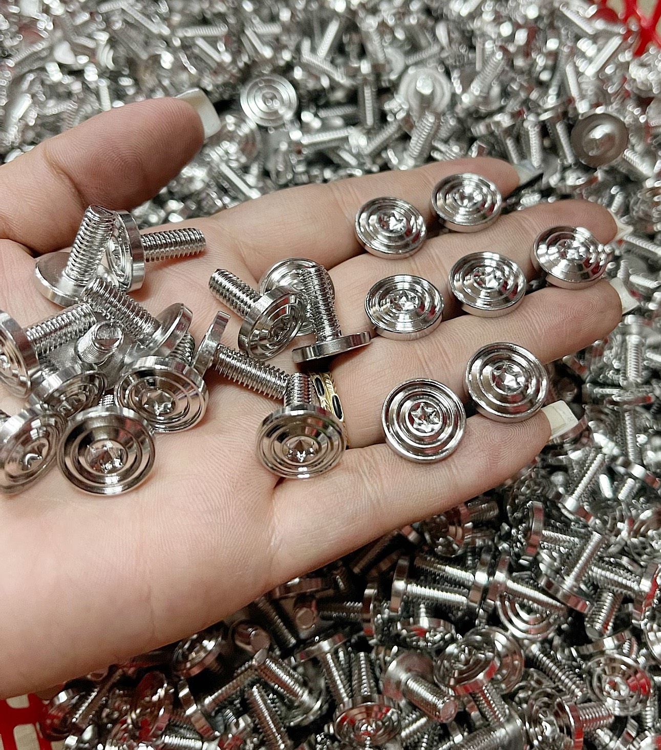Ốc thái dù v2 inox 5li 6li 8li đầu lục giác bông