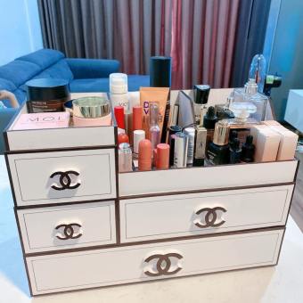 Kệ đựng mỹ phẩm size 40cm khay son