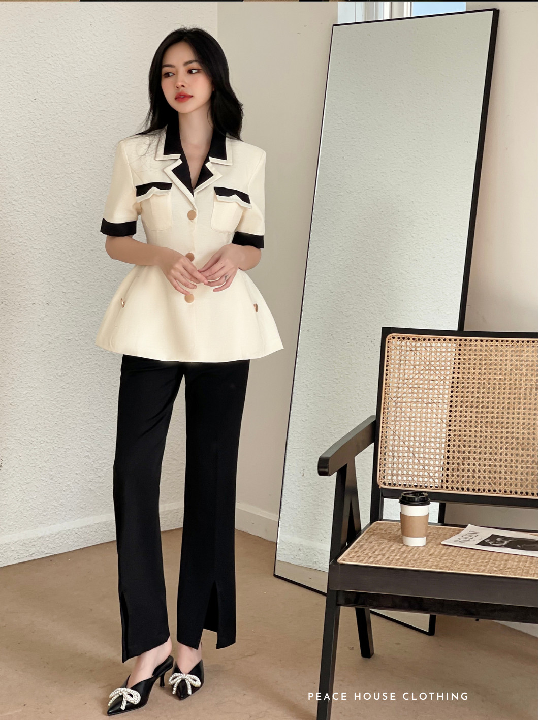 Áo sơ mi tay ngắn phối viền đen , Peace House Clothing