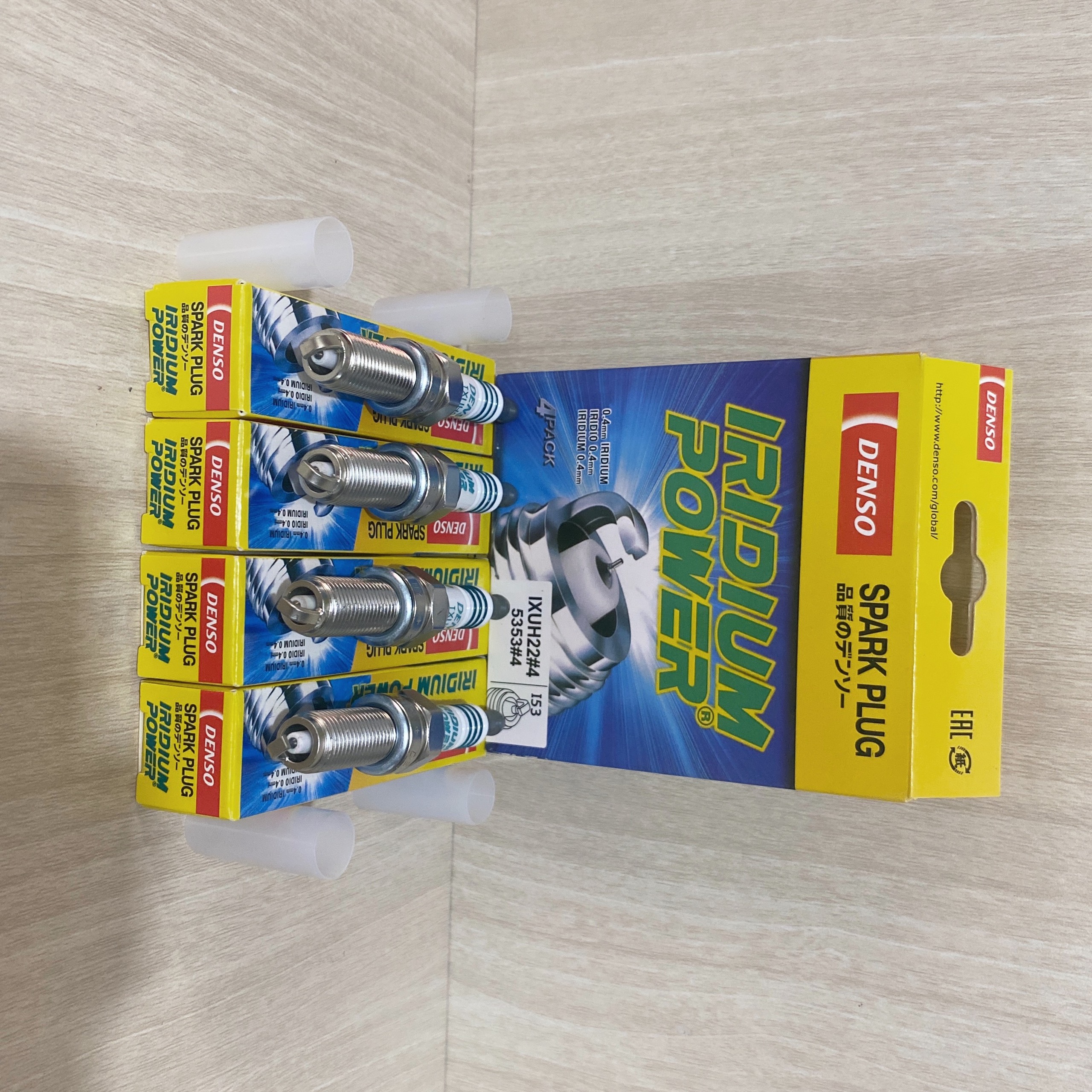 Bộ 4 Bugi Denso Iridium Chính Hãng Xe Accent Vios Camry Mazda3 Mazda6 CX5 CX3 i10 i20 i30 Morning Mã IXEH22TT IXUH22 Ren 12 Chân dài