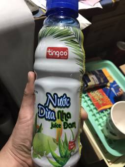 1 CHAI NƯỚC DỪA NHA ĐAM TINGCO chai 500ml MỚI ĐANG HOT TRÊN THỊ TRƯỜNG