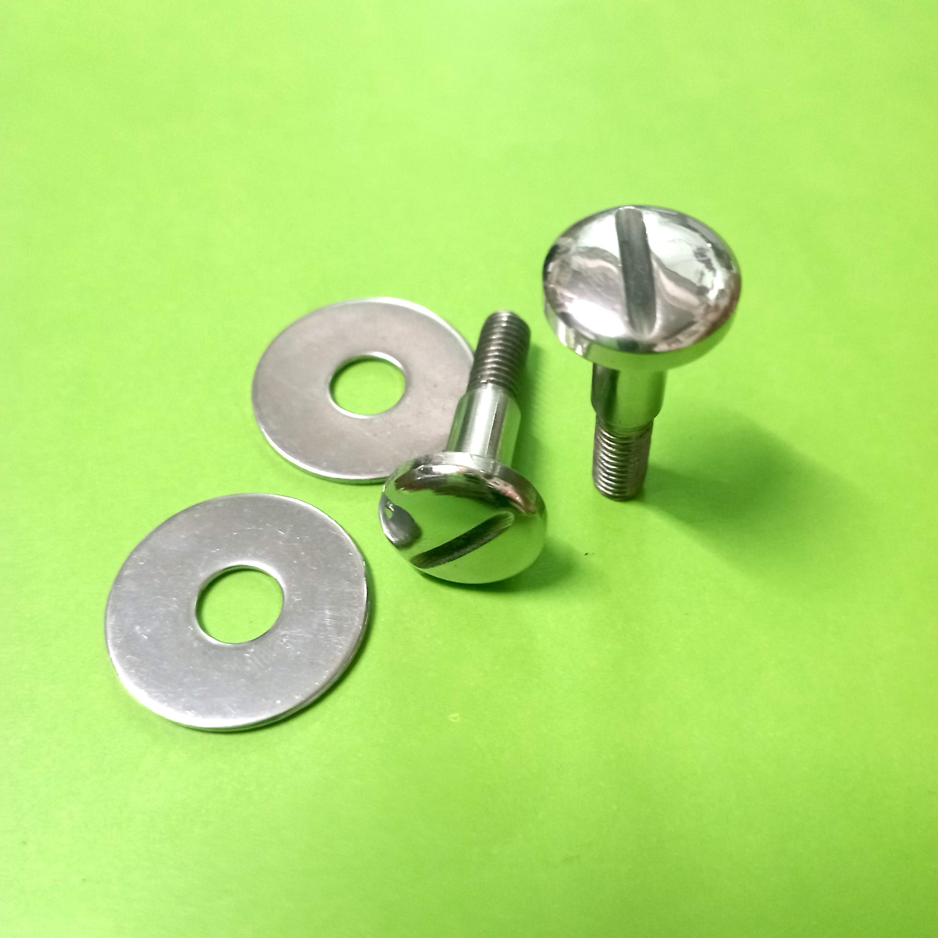 Ốc nắp cốp dream inox