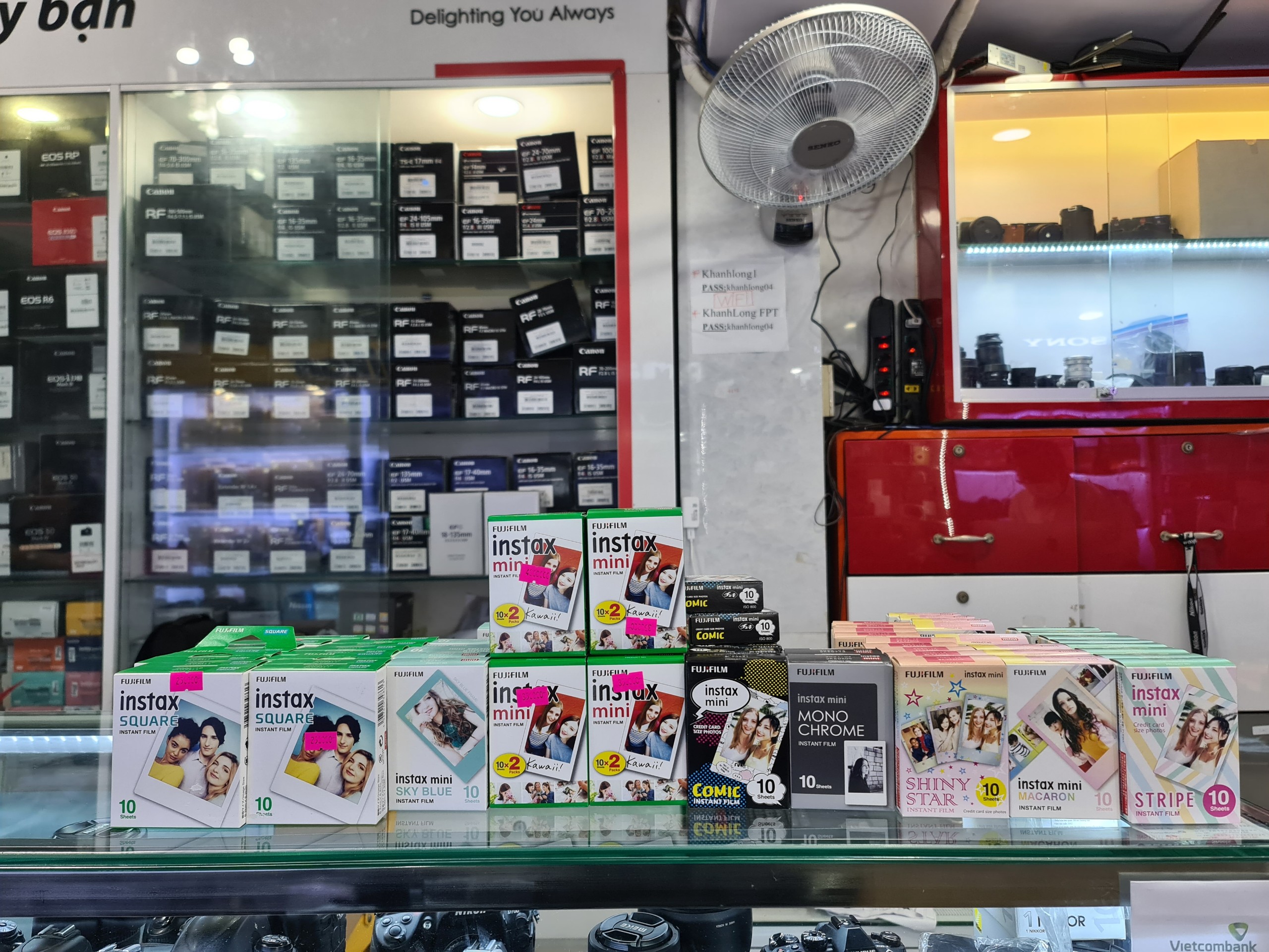[FreeshipMAX] HỘP FILM FUJIFILM INSTAX MINI PHIÊN BẢN ĐẶC BIỆT (10 TẤM)