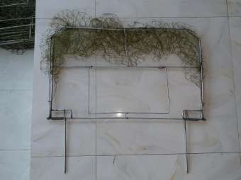 Mẹt bẫy bìm bịp , bẫy quốc ( loại vuông kích cỡ 67 X 80 ) chất liệu thép mạ chì không rỉ, lò xo cực mạnh bảo hành 2 năm