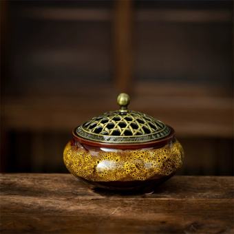 Lư hương trầm hương chất liệu gốm sứ nung vàng trang trí cao cấp tinh xảo