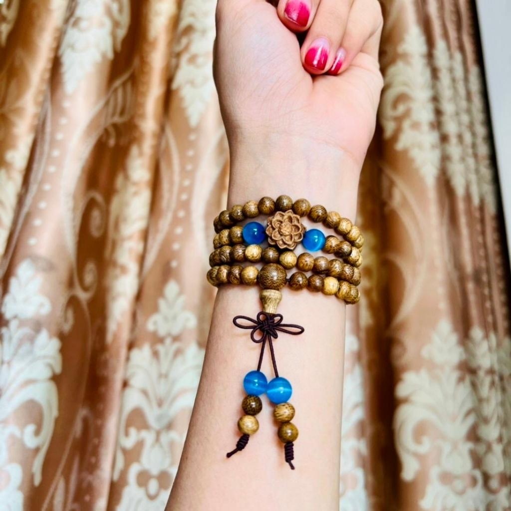 Vòng tay trầm hương 108 hạt hoa sen mix đá mắt mèo màu theo bản mệnh, mùi thơm vĩnh viễn, cỡ hạt 6/7/8li mang lại bình an may mắn gieo duyên cho gia chủ, là món quà tặng ý nghĩa