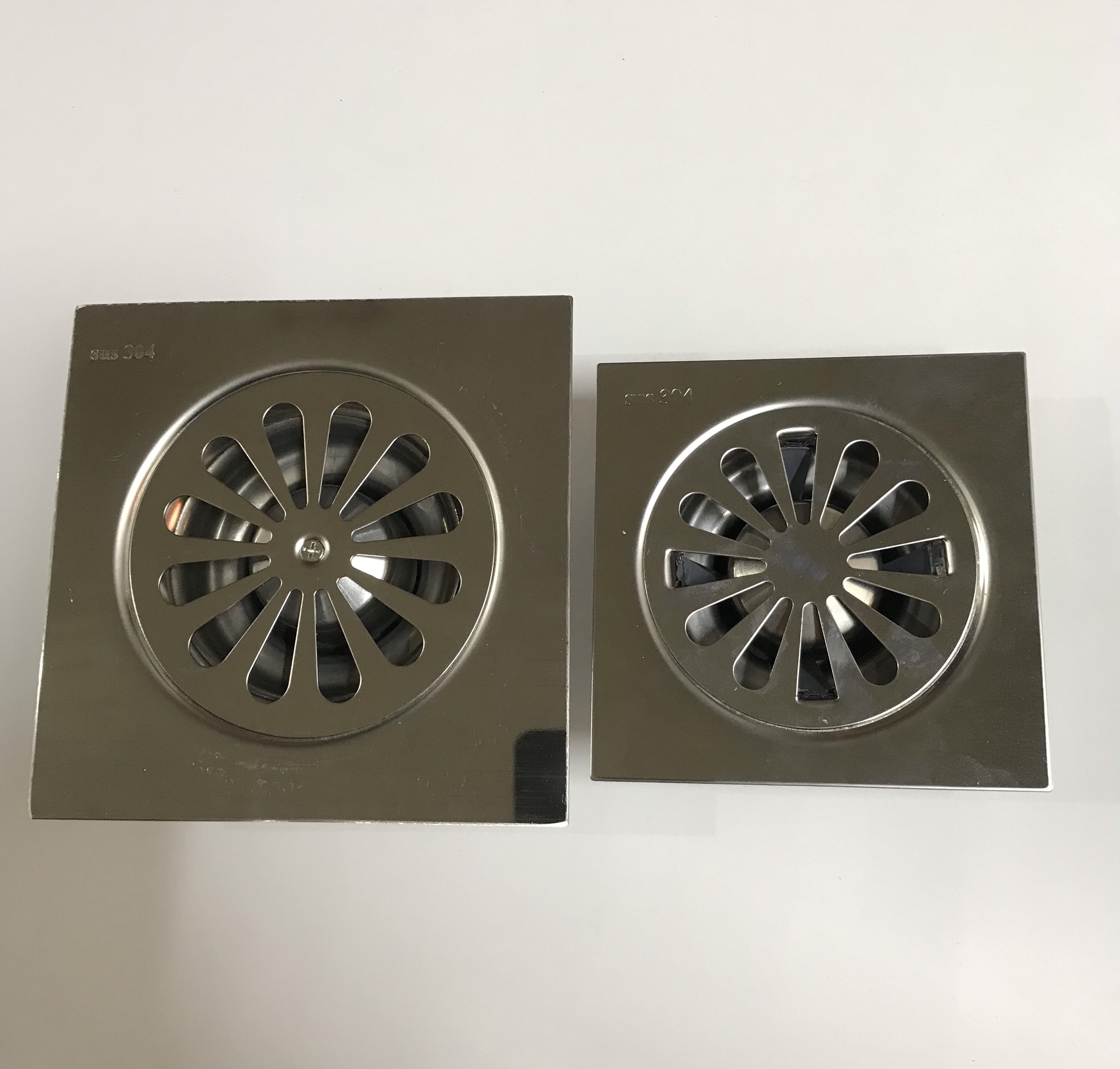 Ga thoát sàn lược rác đúc chống hôi inox sus 304 bóng phi 60mm