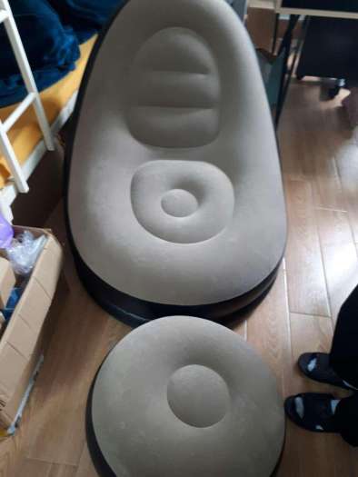 Ghế hơi thư giãn kèm ghế đôn, ghế bơm hơi tựa lưng bọc nhung mềm mịn, ghế thư giãn có gác chân cao cấp, sofa bơm hơi tiện dụng, sofa thư giãn đọc sách - kagu HC011