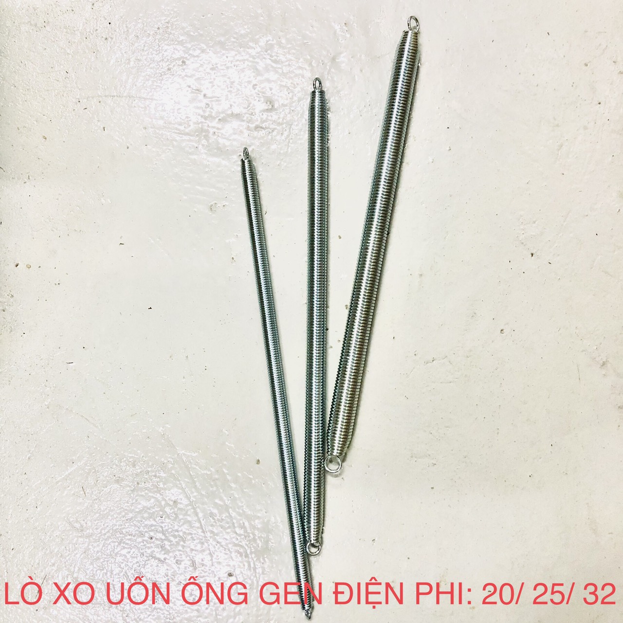 Lò xo uốn ống nhựa cứng dài 50cm